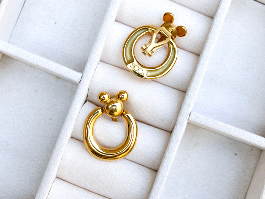 Clip-On Leader of the Club Earrings