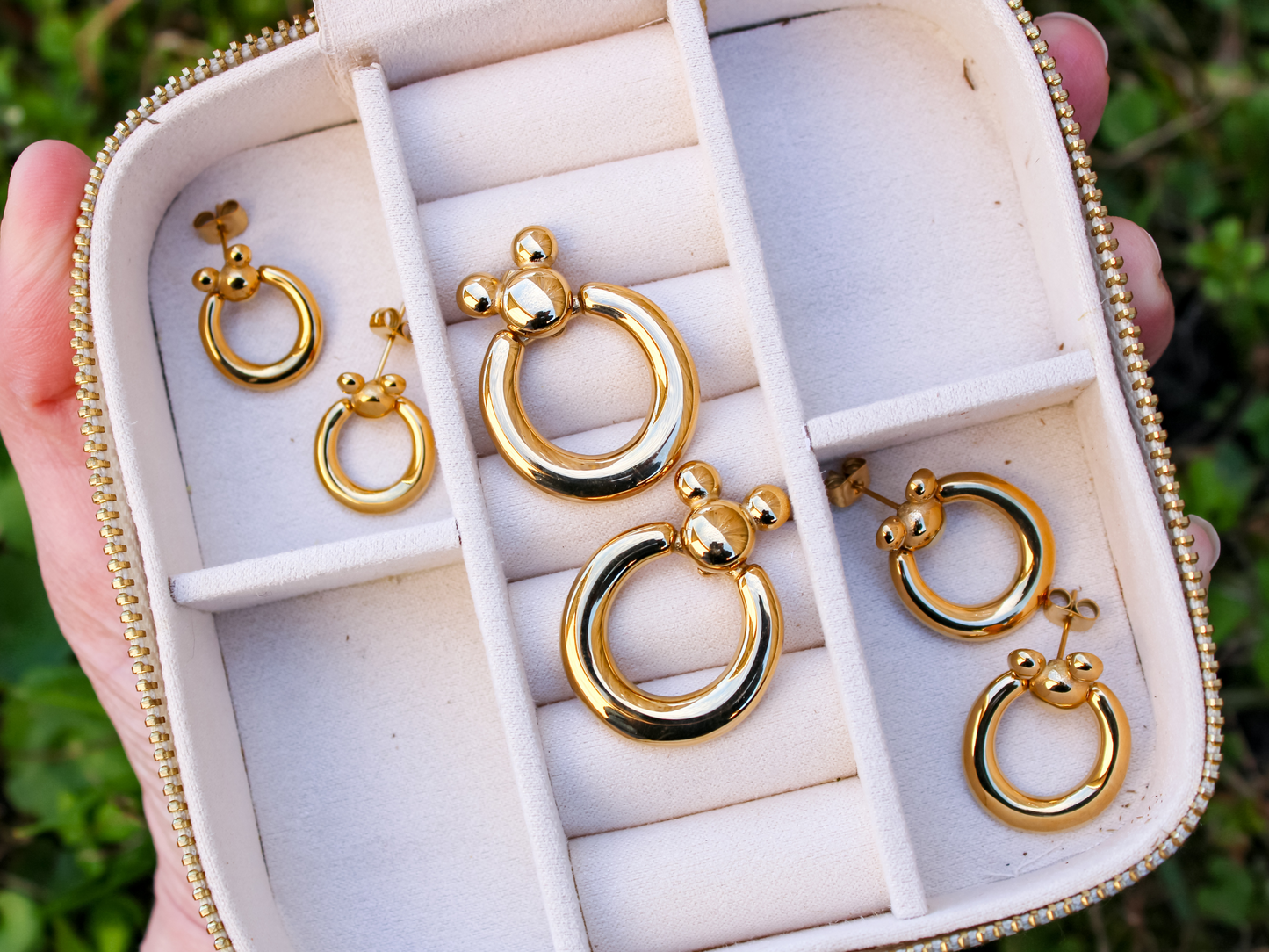 Mega Leader of the Club Earrings