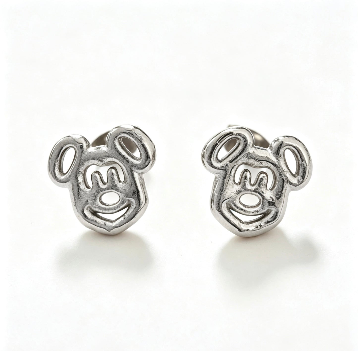 Park Pretzel Studs